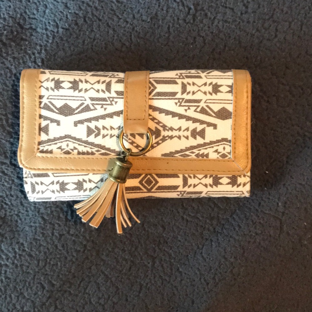 barely used wallet